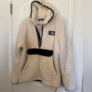 The North Face
Campshire Pullover Hoodie, Vintage off White/TNF Black